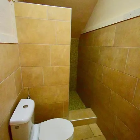 Menis Haus Rooms Nea Vrasna Exterior photo